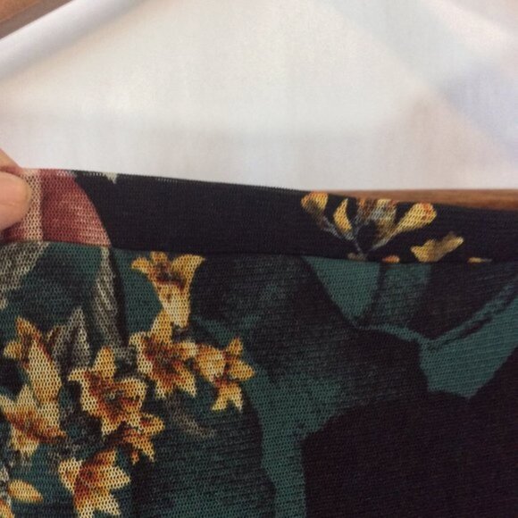 We Love Bella by Il Cicerone Size XS Floral Printed Dress - Picture 6 of 6